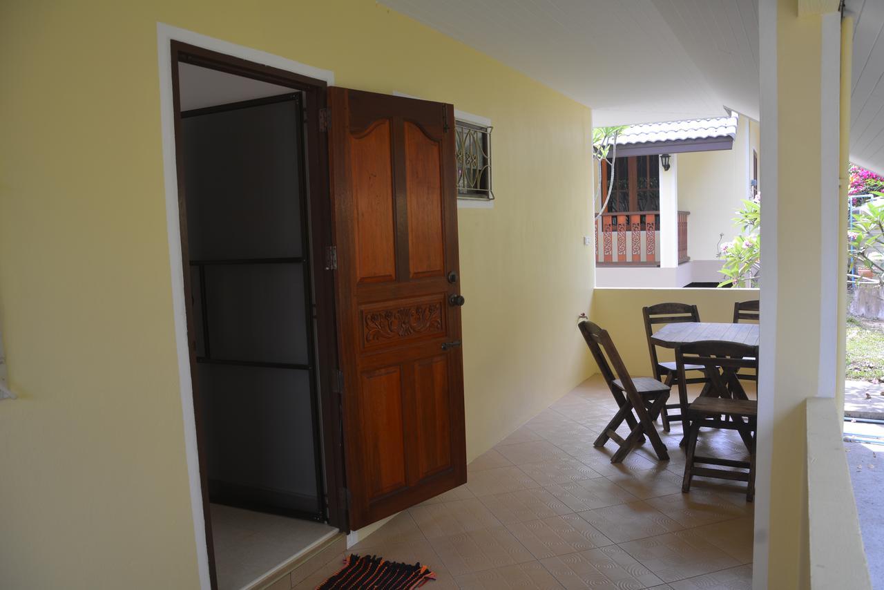 Apple Bungalows Bang Saphan Esterno foto