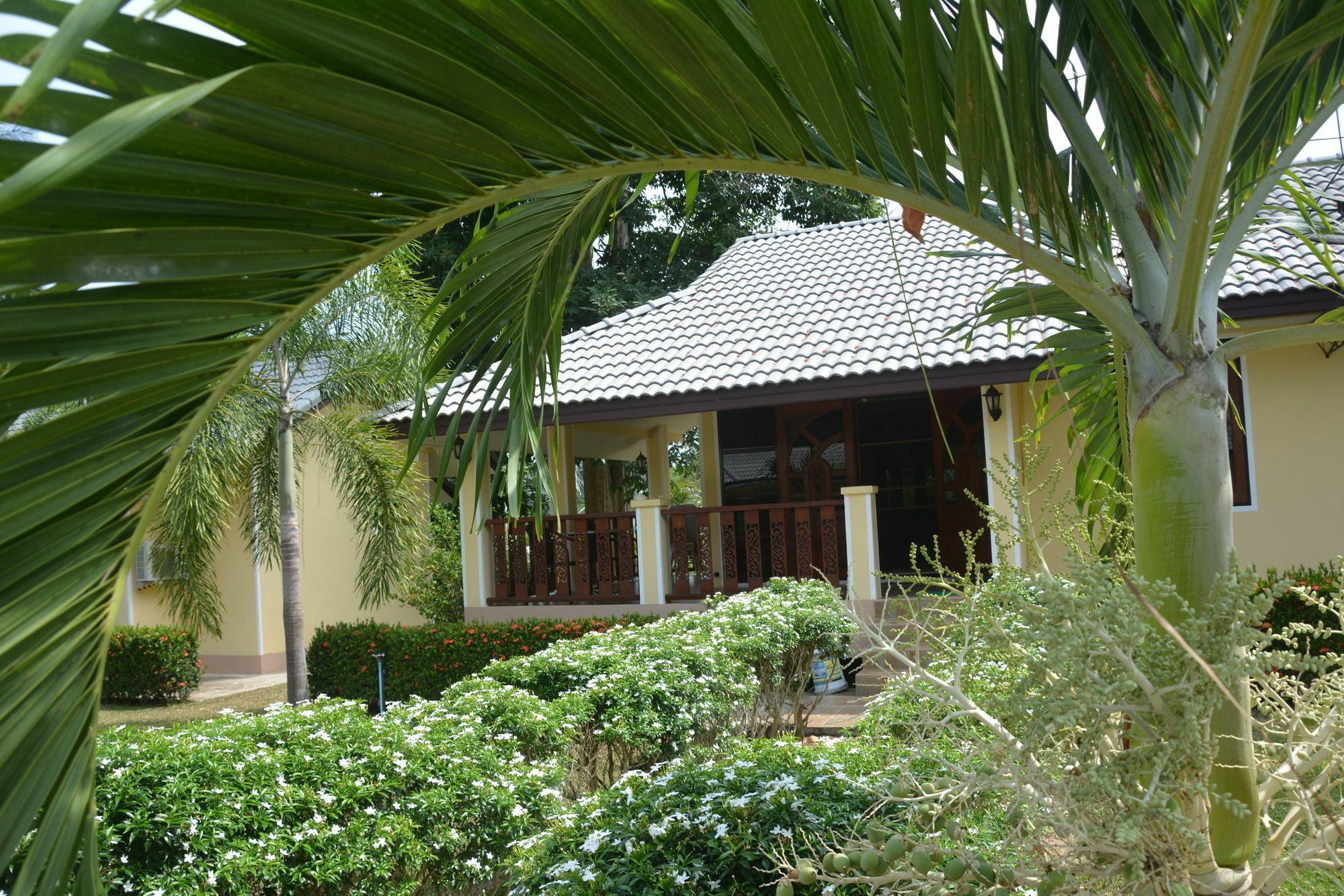 Apple Bungalows Bang Saphan Esterno foto