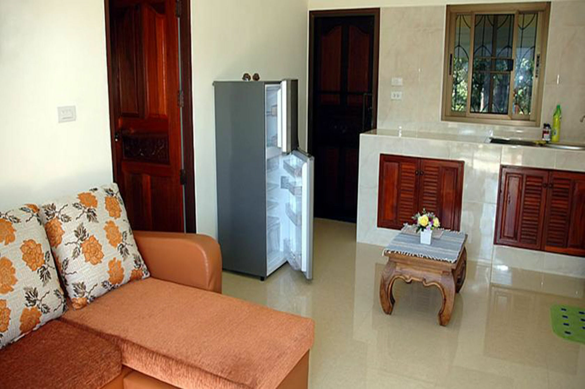 Apple Bungalows Bang Saphan Esterno foto